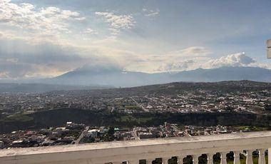 HERMOSA CASA EN VENTA, QUINTA OLIVO ALTO