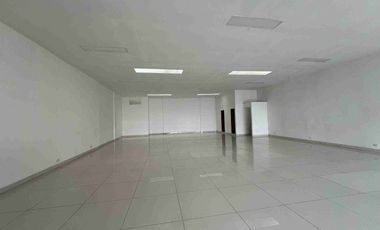 LOCAL EN ARRIENDO EN SECTOR CENTRO/SANTA ROSA