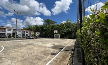 CASA DUPLEX EN VENTA SECTOR GALICIA PEREIRA