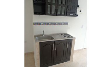 Casa esquinera con apartamentos en venta Barrio La Italia Palmira