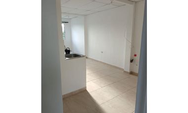 Casa esquinera con apartamentos en venta Barrio La Italia Palmira