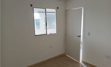 Casa esquinera con apartamentos en venta Barrio La Italia Palmira