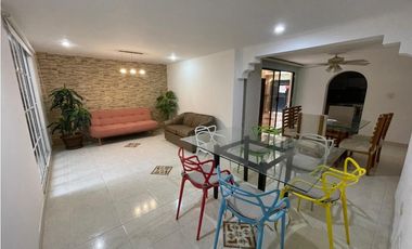 Venta de casa esquinera en  Mamatoco Santa Marta
