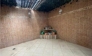 Venta de casa esquinera en  Mamatoco Santa Marta
