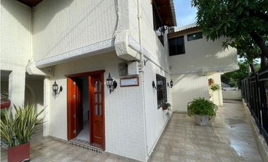 Venta de casa esquinera en  Mamatoco Santa Marta