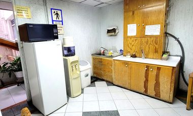 Local Comercial  en muy buena ubicación!