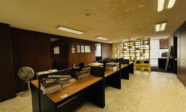 Edificio en venta muy bien ubicado.