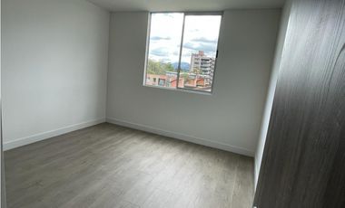 Arriendo apartamento con excelente ubicación en  Cajica.