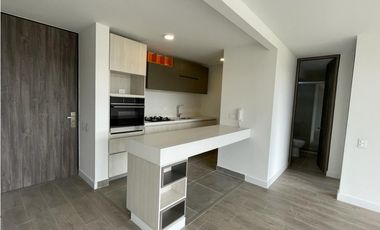 Arriendo apartamento con excelente ubicación en  Cajica.