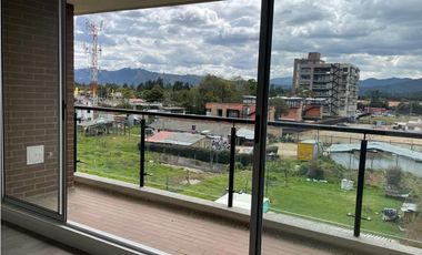 Arriendo apartamento con excelente ubicación en  Cajica.