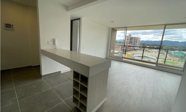Arriendo apartamento con excelente ubicación en  Cajica.