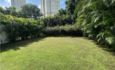 The Grove, Santa Maria