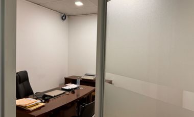 se alquila oficina amplia y linda vista