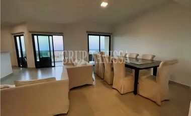 Oportunidad! Se Vende Hermoso Apartamento de Playa en San Carlos