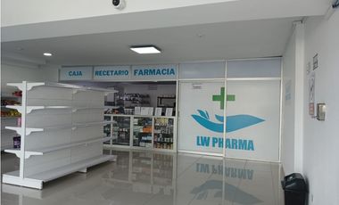 ALQUILER DE LOCAL COMERCIAL EN PLAZA