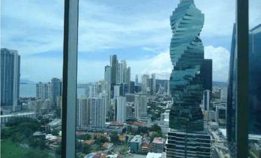 OFICINA EN CALLE 50 PH GLOBAL BANK  AMOBLADA 103M2