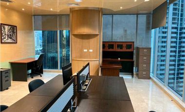 OFICINA EN CALLE 50 PH GLOBAL BANK  AMOBLADA 103M2