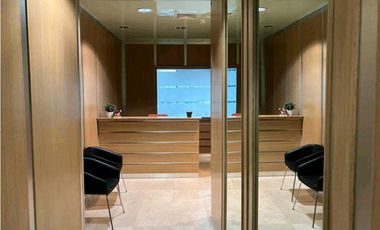 OFICINA EN CALLE 50 PH GLOBAL BANK  AMOBLADA 103M2