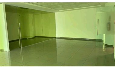 VENTA DE OFICINA  203 m2 EN PUNTA PACIFICA OCEANA  PARA INVERSION