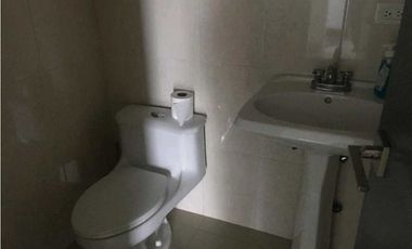 OFICINA EN EL TORNILLO (F&F) TOWER 145 METROS 2 BAÑOS 2 EST