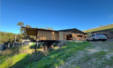 Vendo Parcela 5200m2 con Proyecto de Vivienda 50% construido