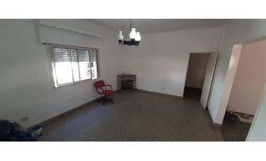 MADRID 3346 esquina Asia