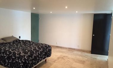 DEPARTAMENTO EN TECAMACHALCO CON JARDIN