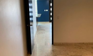 DEPARTAMENTO EN TECAMACHALCO CON JARDIN