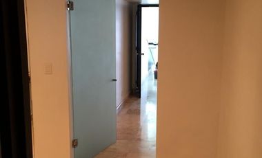 DEPARTAMENTO EN TECAMACHALCO CON JARDIN