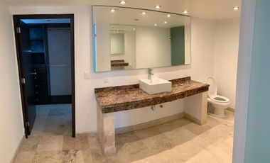 DEPARTAMENTO EN TECAMACHALCO CON JARDIN