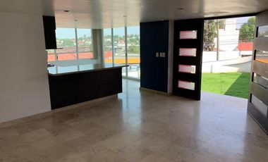 DEPARTAMENTO EN TECAMACHALCO CON JARDIN