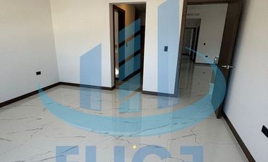 Casa con Recamara en planta baja