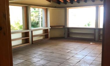 Casa en VENTA en Cuernavaca, Camino a la Montaña, 3 bungalows independientes y alberca.