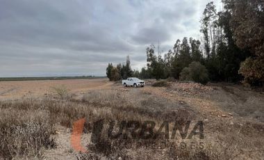 AMPLIO TERRENO EN CERRILLOS DE TAMAYA