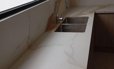 Vendo casa de 3 dorm por estrenar en Tumbaco