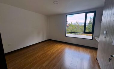 Vendo casa de 3 dorm por estrenar en Tumbaco