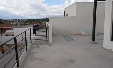 Vendo casa de 3 dorm por estrenar en Tumbaco