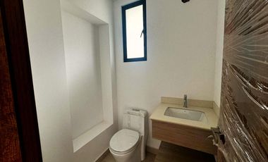 Vendo casa de 3 dorm por estrenar en Tumbaco