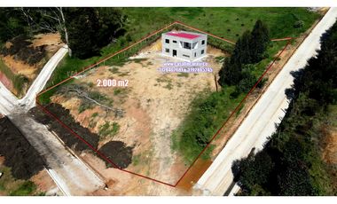 Finca campestre en obra gris en condominio en marinilla