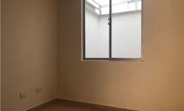 Se vende Casa sector Bulevares Pereira