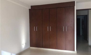 Se vende Casa sector Bulevares Pereira