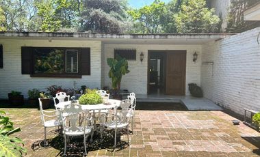 CASA EN VENTA EN JARDINES DEL PEDREGAL
