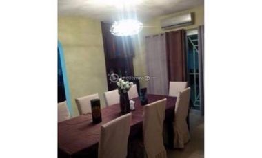 Condado del Rey, Dorado Village