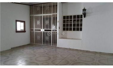 SE ALQUILA LUJOSA CASA EN ALTOS DE PANAMA AMOBLADA