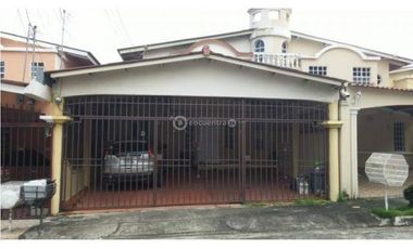 CONDADO DEL REY, CASA EN URB. CONDADO DEL REY