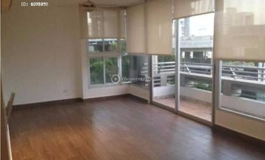 El Cangrejo, PH LUXOR