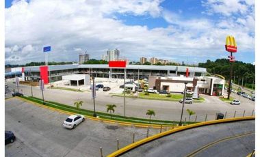 CONDADO DEL REY / LOCAL EN CENTENIAL PLAZA