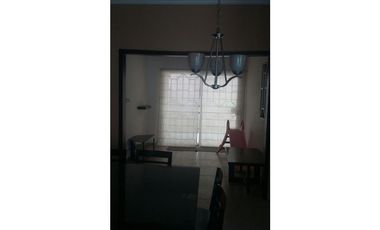 ALTOS COUNTRY CLUB 1000 CASA REMODELADA VENTA