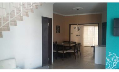 ALTOS COUNTRY CLUB 1000 CASA REMODELADA VENTA