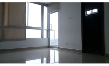 ALQUILO APARTAMENTO PH TOP TOWER